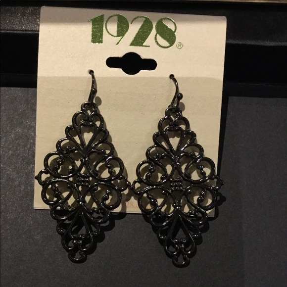 1928 Jewelry Filigree Diamond-Shape Drop Earrings - Picture 4 of 5